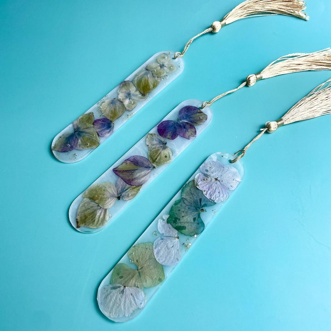 Hydrangea bookmark