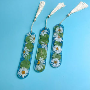 Daisy bookmark